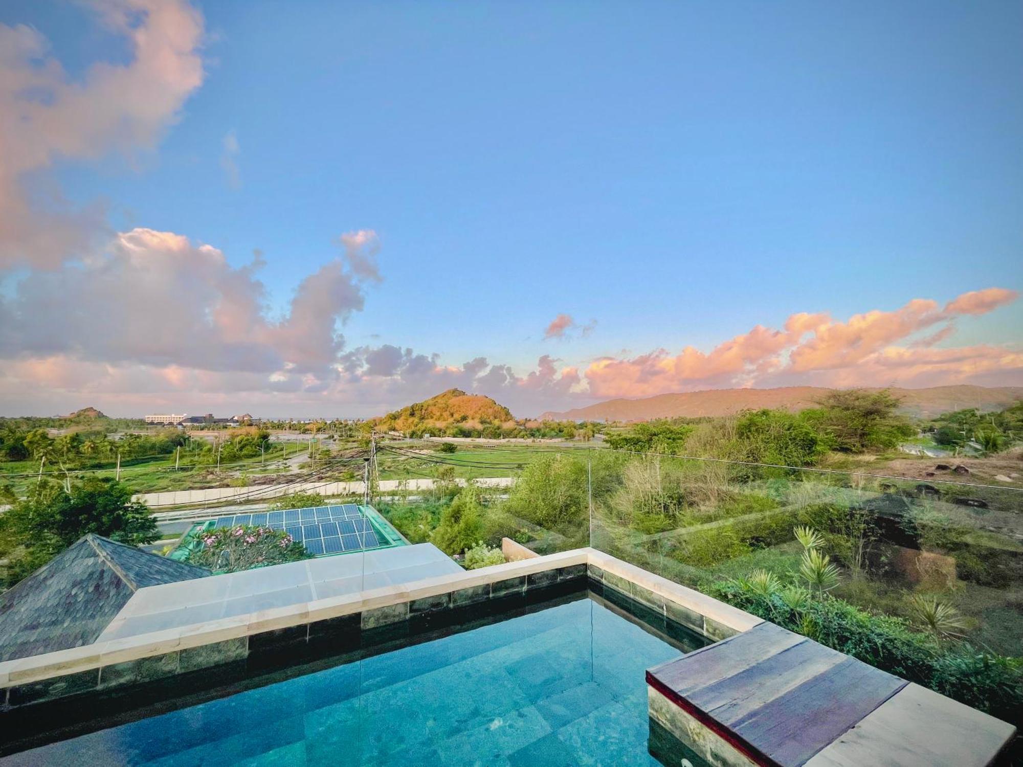 Villa Mandalika Lombok Kuta  Ngoại thất bức ảnh